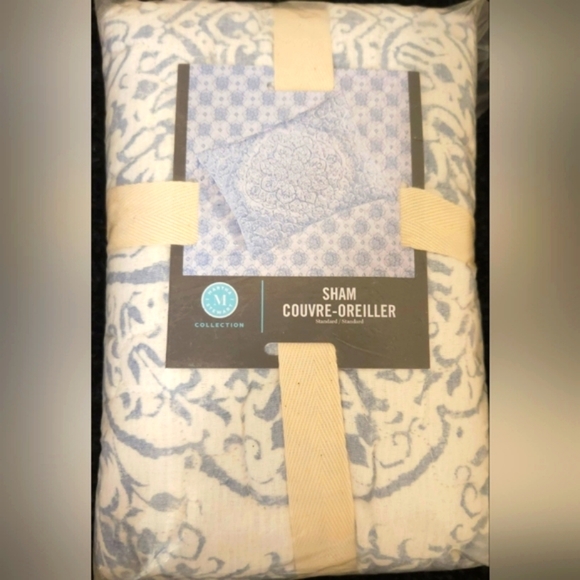 Martha Stewart Medallion Matelasse Pillow Shams - Set of 2 - Picture 5 of 6